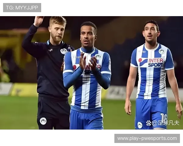 巴斯克斯失误送礼，罗马对阵热那亚防守漏洞显现