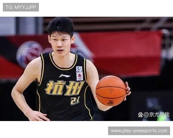 广厦半场进攻梳理：孙铭徽胡金秋挡拆的多种变化