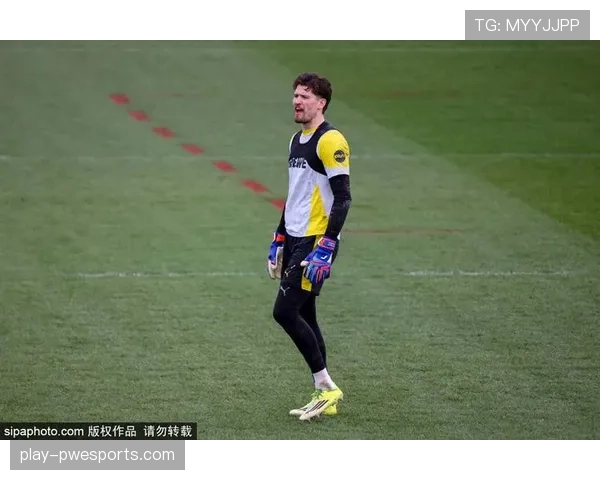 多特蒙德完成关键球员续约，恩梅加与施洛特贝克长期留队